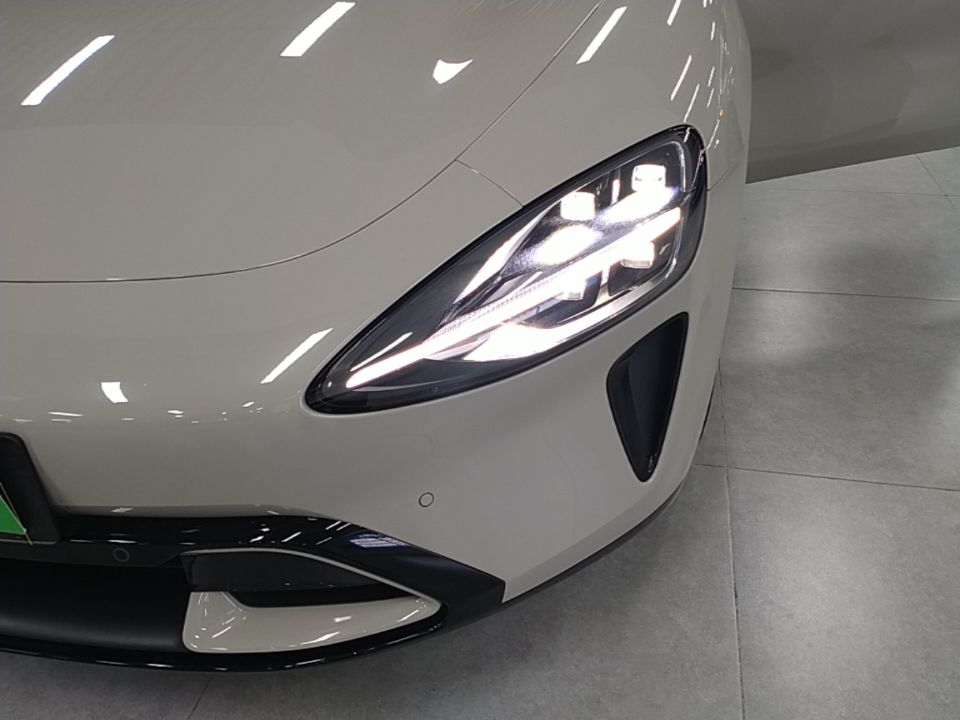 Xiaomi Auto SU7 2024 Rear-Drive Long-Range Intelligent Driving Version — снимка 8