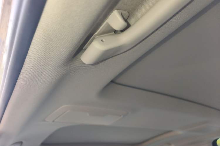 Used BMW 5 Series 2018 Facelifted 530Li Luxury Edition Premium Package
