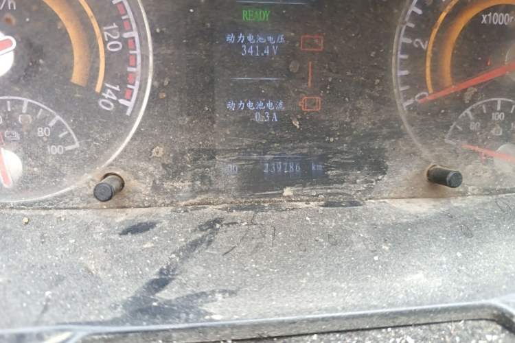 Used King Long Longyao 8 2022 Pure Electric Van Flat Roof 50.232 kWh