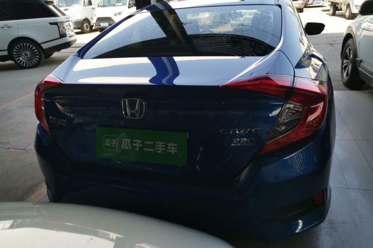 Used Honda Civic 2016 220TURBO CVT Luxury Edition
