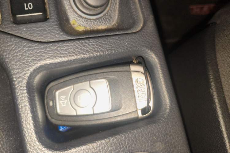 Used Haval H6 2015 Revised Version Sport Edition 1.5T Manual Transmission Two-Wheel Drive Elite Grade