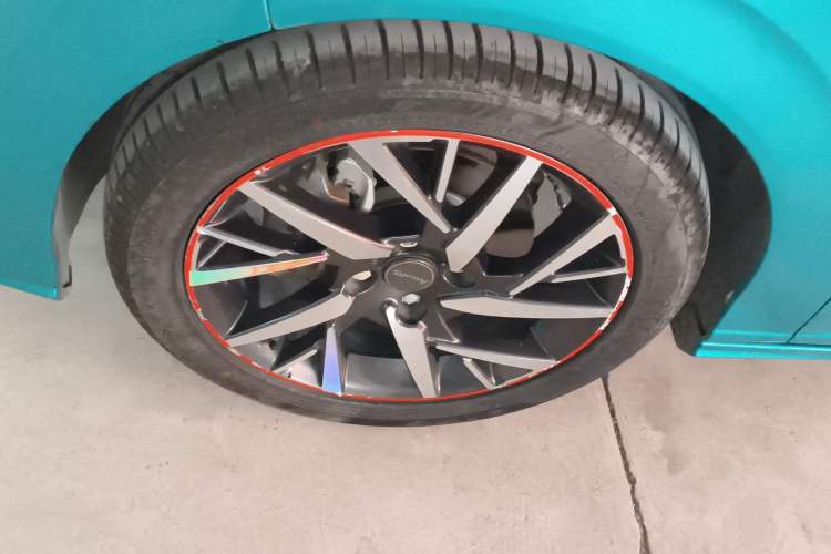 Used Dongfeng Aeolus Yixuan 2020 230T Automatic Advanced Edition Exterior 4