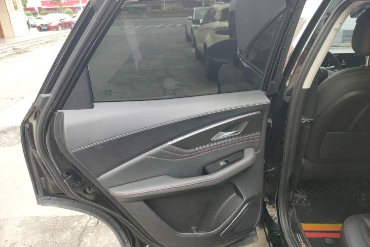 Used FORTHING T5 EVO 2021 1.5TD DCT Diamond Edition