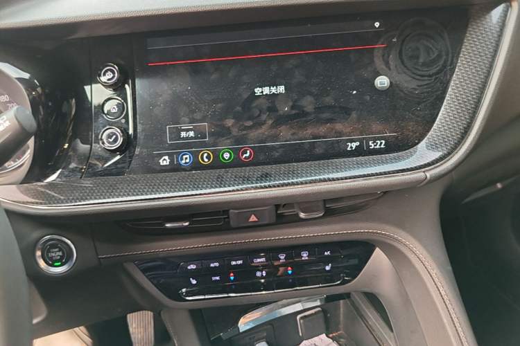 Used Buick Envision 2022 Encore Plus 652T Five-Seat Luxury Model Audio And AC Panel