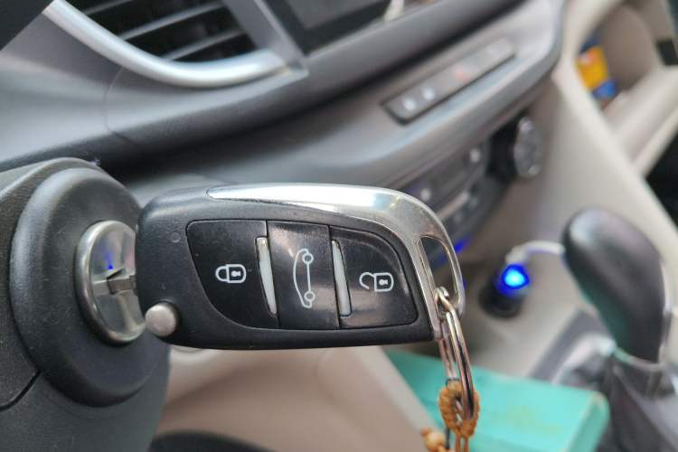 Used Buick GT 2018 15T Dual-Clutch Elite Model China V Standard Vehicle Key