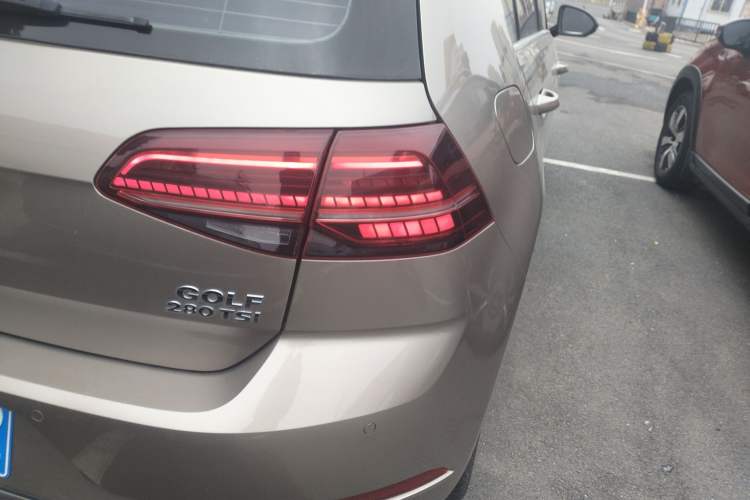 Used Volkswagen Golf 2020 Zhiai Edition 280TSI DSG Luxury Model