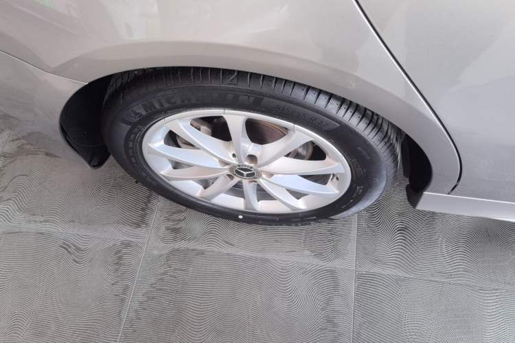 Used Mercedes-Benz A-Class 2020 Restyled A 200 L Sport Sedan Fashion Version