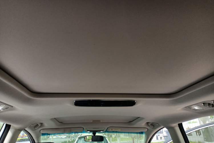 Used Honda Elysion 2016 2.4L Style Edition
