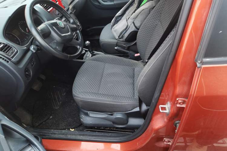 Used Skoda Fabia 2012 1.6L Automatic Cool Black Edition