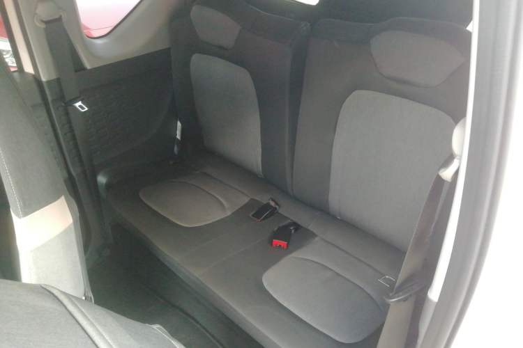 Used Wuling Hongguang MINIEV 2021 Macaron Premium Model – Lithium Iron Phosphate