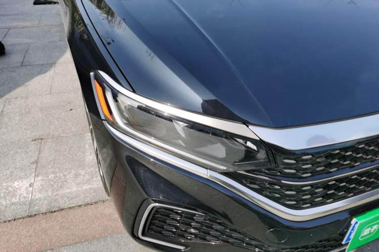 Used Volkswagen Passat 2022 330TSI Starry Luxury Edition Right Front Headlight