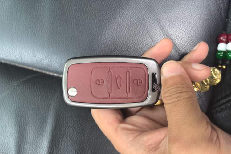 Used Volkswagen Tiguan 2012 2.0 TSI Automatic All-Wheel Drive Elite Edition Vehicle Key