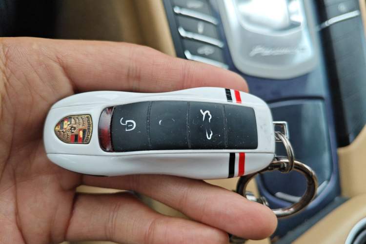 Used Porsche Panamera 2014 Panamera 4 3.0T Vehicle Key