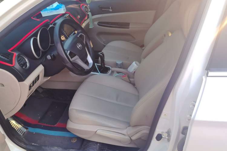 Used Changan Eado 2014 1.6L Manual Luxury Model
