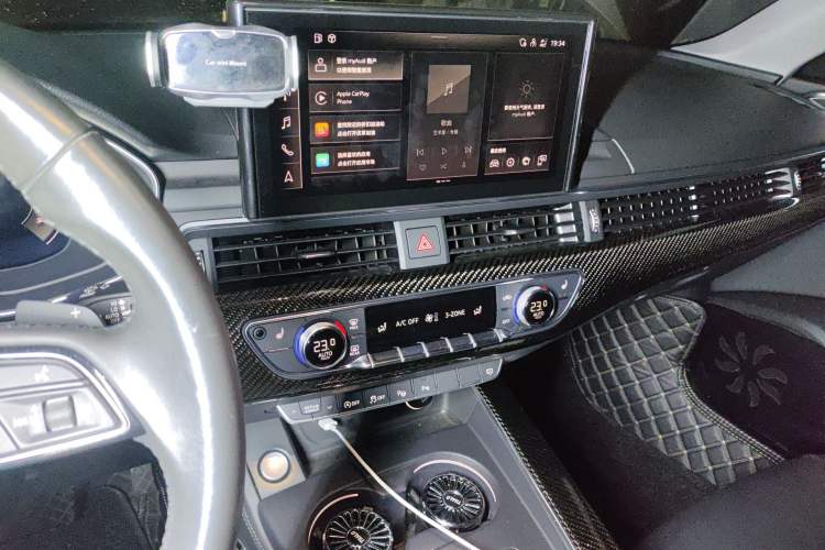 Used Audi A4L 2020 40 TFSI Luxury Prestige Edition Audio And AC Panel