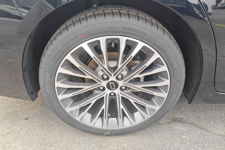 Used Bestune B70 2024 Dragon Edition 1.5T Leading Model
