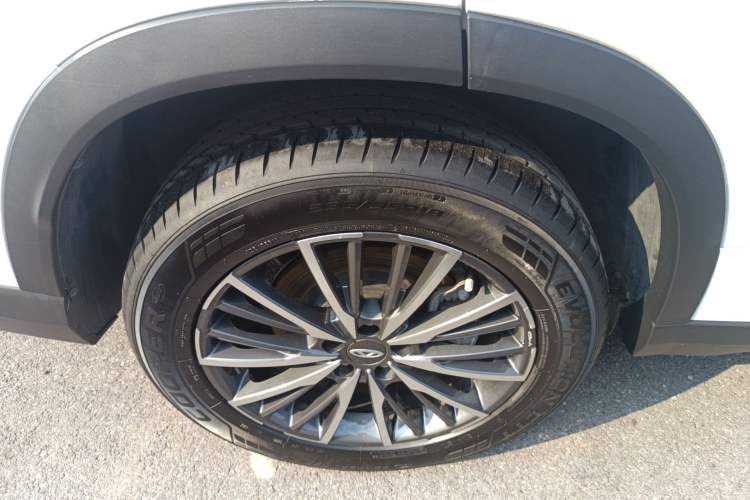 Used Chery Tiggo 8 PLUS 2021 290TGDI DCT Haoting Edition Right Rear Wheel Hub