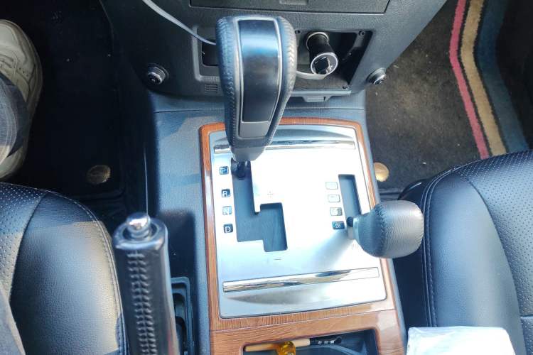 Used Mitsubishi Pajero (Import) 2020 3.0L Automatic Standard Edition
