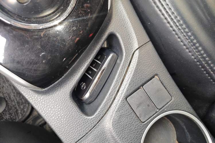 Used Toyota Levin Hybrid E+ 2019 1.8L PH GS E-CVT Elite Edition Vehicle Key