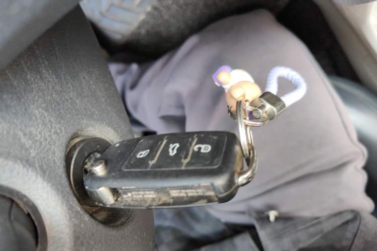 Used Skoda Rapid 2013 1.6L Automatic Smart Selection Model
