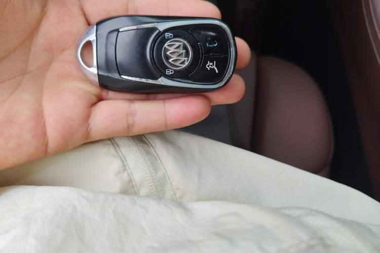Used Buick Envision 2016 28T Four-Wheel Drive Luxury Model
