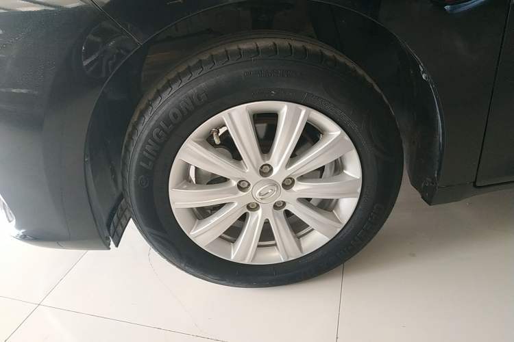 Used GAC Trumpchi M6 2021 PRO 270T DCT Elite Edition Exterior 4