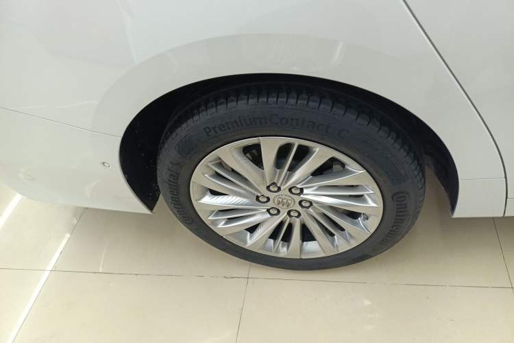 Used Buick Century 2023 2.0T Six-Seater Yinshi Edition