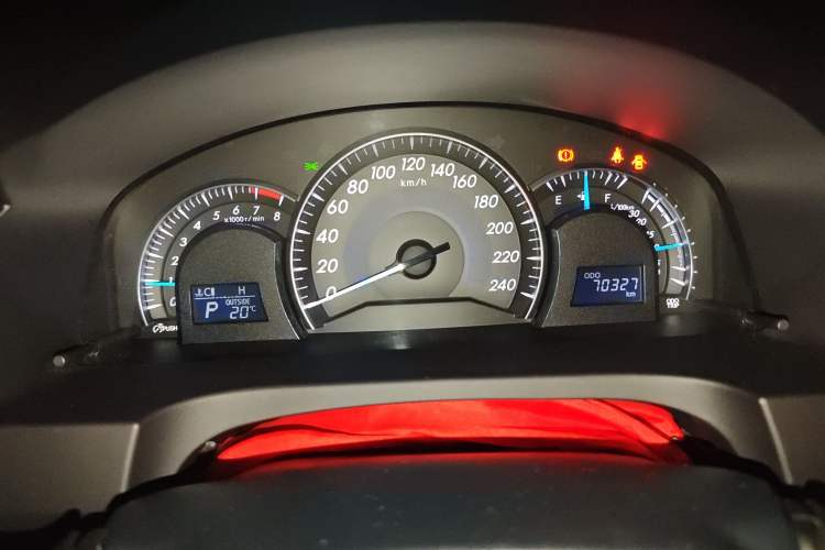 Used Toyota Camry 2015 2.0G Premier Edition