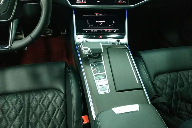 Used Audi A6L 2025 45 TFSI quattro Prestige Dynamic Edition