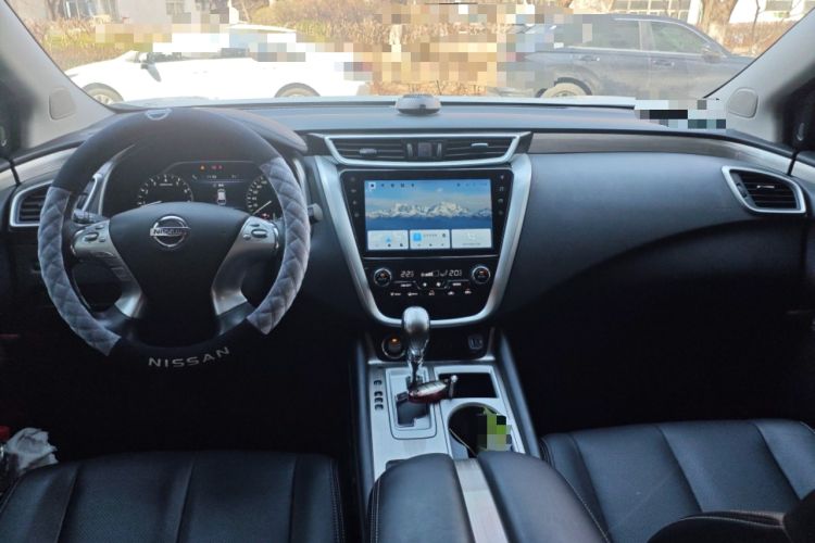 Used Nissan Murano 2021 2.5L XL Two-Wheel Drive Smart Connect Luxury Edition Center Console