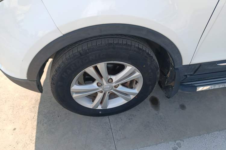 Used HYOSOW S3 2016 1.5L Manual Comfort Version China V Left Front Wheel Hub