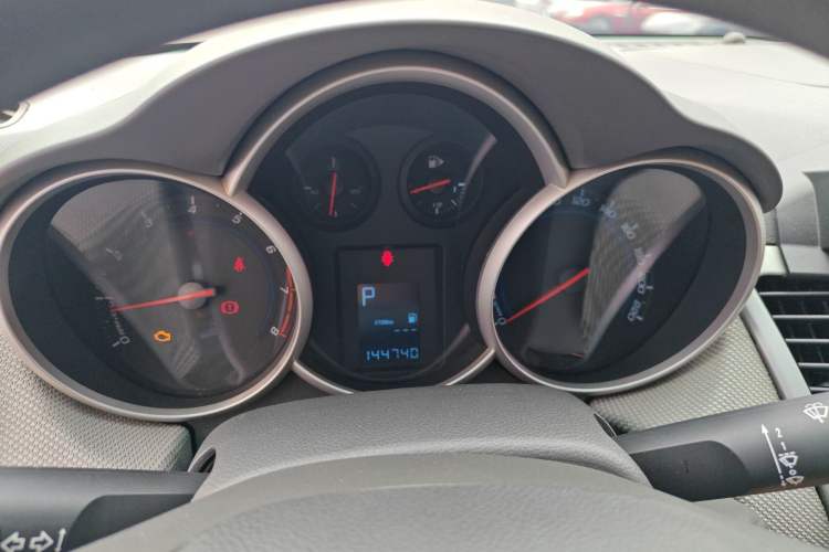 Used Chevrolet Cruze 2011 1.8L SE Automatic Instrument Cluster