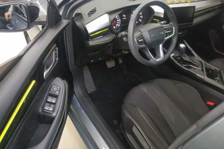 Used Roewe i5 2021 1.5L CVT Platinum Edition Driver Seat