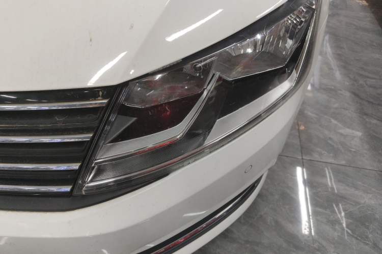 Used Volkswagen Lavida 2015 1.6L Automatic Comfort Edition