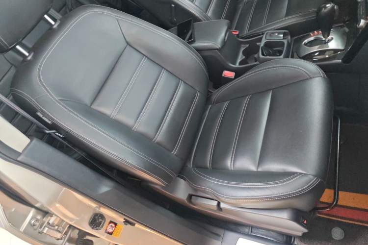 Used Renault Koleos 2014 2.5L 4x4 Comfort Edition
