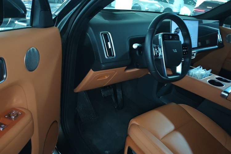 Used Li Auto L8 2025 Max Smart Refresh Edition Driver Seat