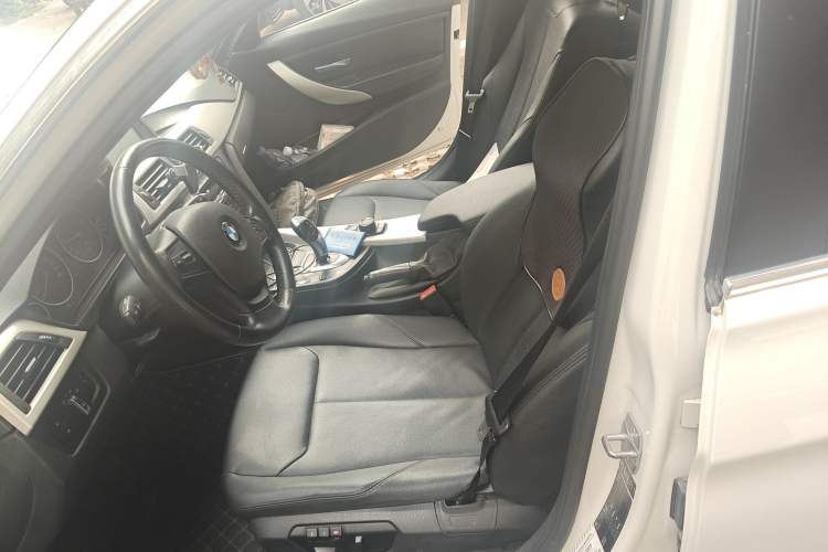 Used BMW 3 Series 2014 320Li Fashion Model