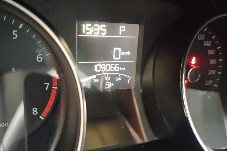 Used Volkswagen Bora 2014 1.6L Automatic Fashion Model