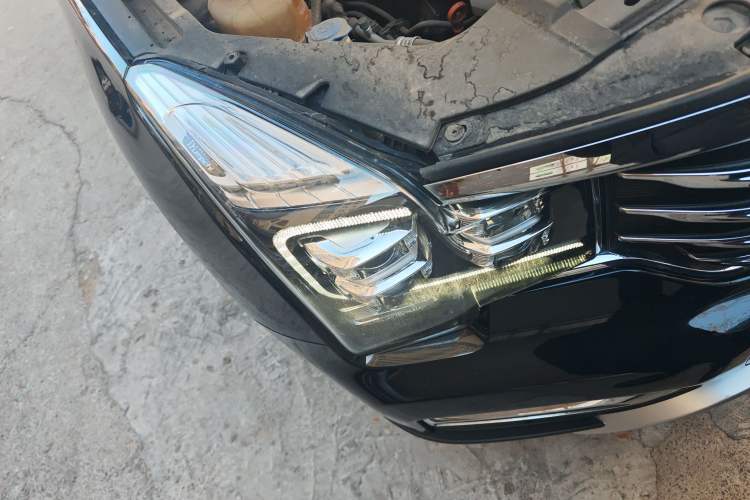 Used GAC Trumpchi GS8 2017 320T Two-Wheel Drive Luxury Smart Connectivity Version (7 Seats)