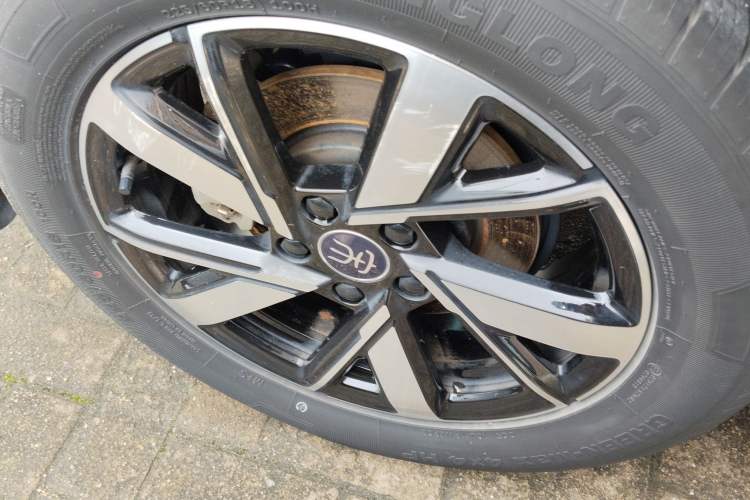 Used BYD Song Pro New Energy 2023 Champion Edition DM-i 71KM Leading Model
