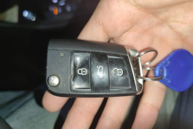 Used Volkswagen Tiguan L 2017 330TSI Automatic Two-Wheel Drive Luxury Edition
