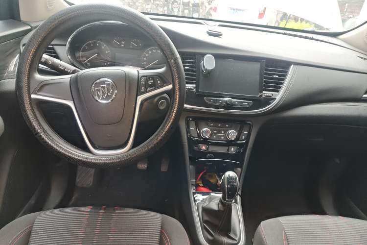 Used Buick Encore 2016 18T Manual Two-Wheel Drive Urban Advanced Model
