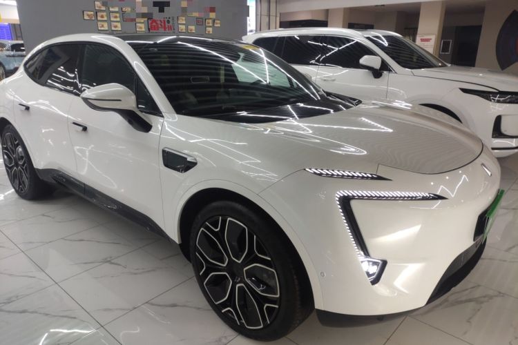 Used Avatr 11 2022 Ultra-Long Range Dual-Motor Luxury Edition 4 Seats