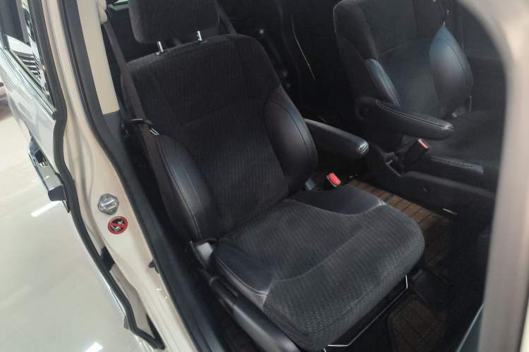 Used Honda Elysion 2016 2.4L Classic Edition