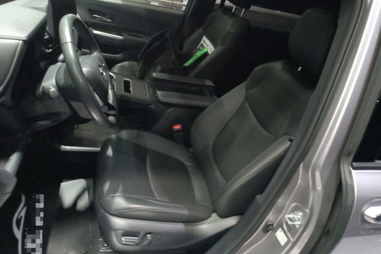 Used Toyota Granvia 2023 2.5L Hybrid Prestige VIP Edition