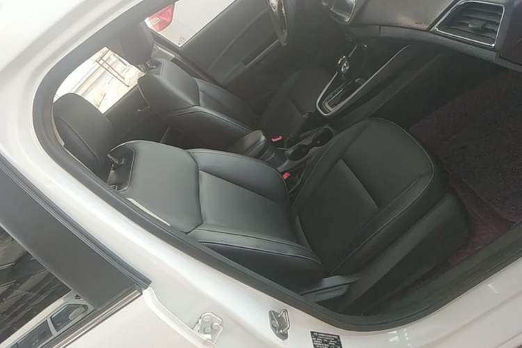 Used Ford Escort 2017 Happiness Edition 1.5L Automatic Fashion Version