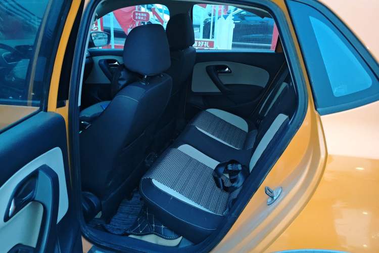 Used Volkswagen Polo 2012 1.6L Cross Polo Automatic Transmission Left Rear Seat