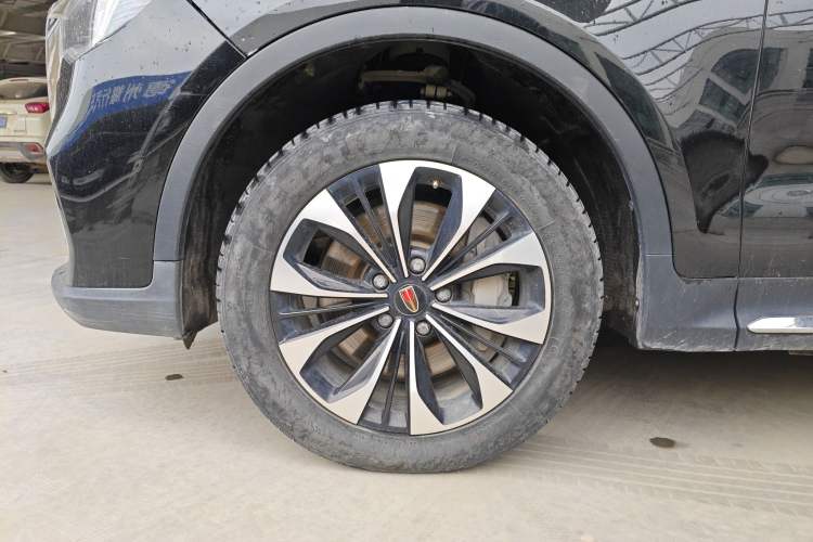 Used Hongqi HS7 2022 3.0T Automatic All-Wheel Drive ZhiLian Flagship Edition Five Seats Left Front Wheel Hub