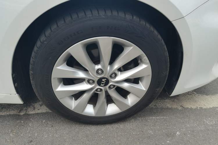 Used Kia K5 2016 1.6T Automatic LUX
