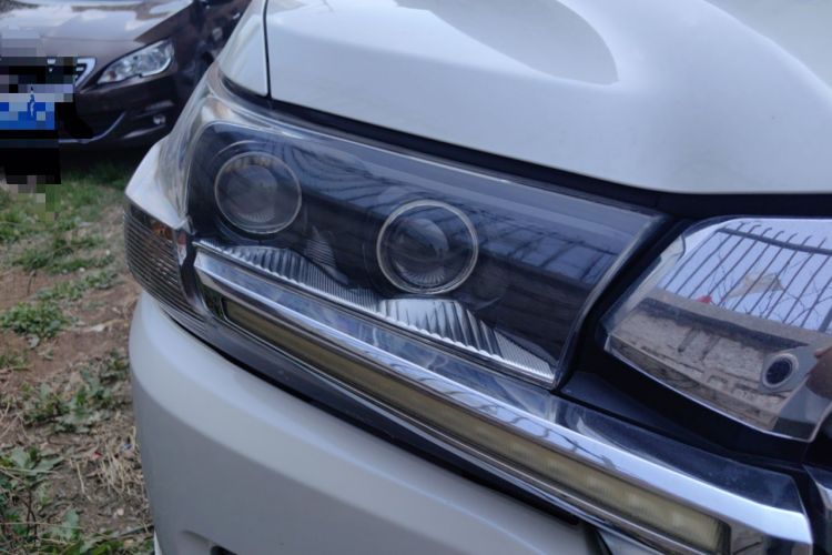 Used Toyota Land Cruiser 